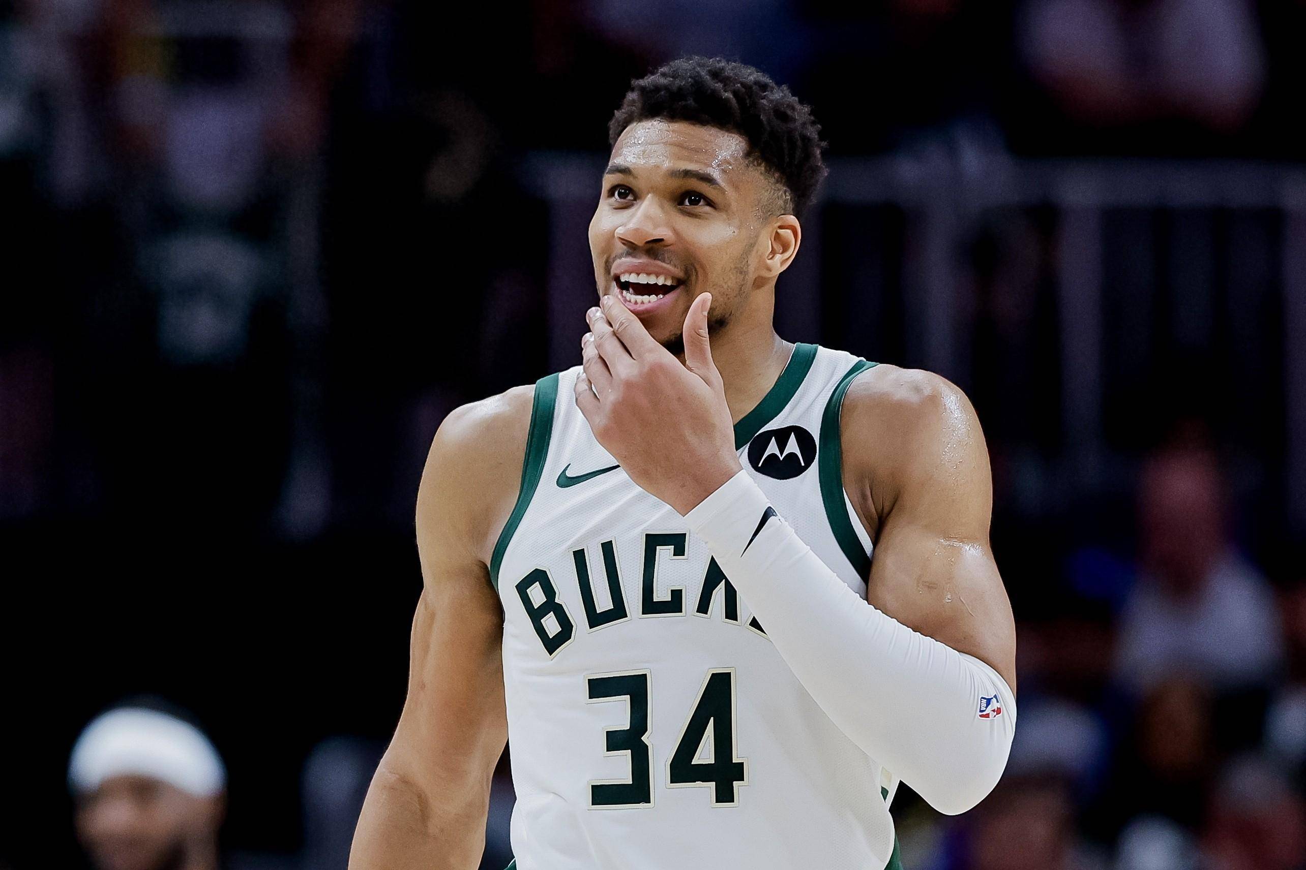 开云体育下载-关于NBA季后赛赛程吃紧,武汉三镇转会期遗憾出局,引发热议,赛季目标并未改变的信息